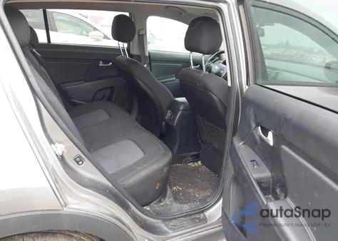 2016 Kia Sportage Lx z USA, uszkodzony, nr VIN KNDPBCAC7G7862653